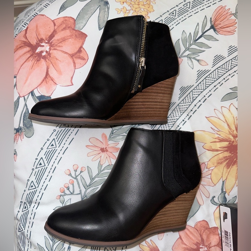 Dr. Scholls Suede and Faux Leather Ankle Boot